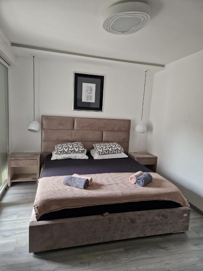 Apartment Illaria Rijeka Exteriör bild