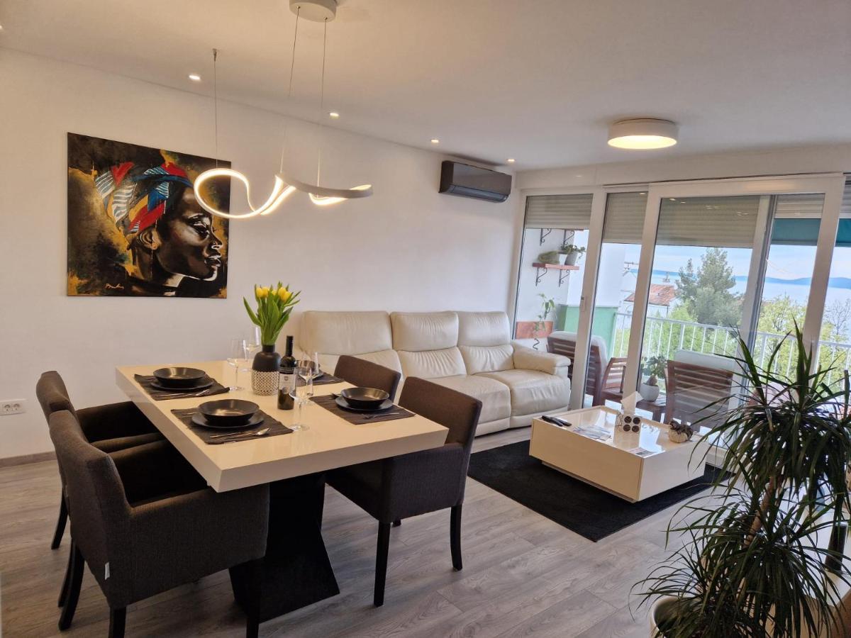Apartment Illaria Rijeka Exteriör bild